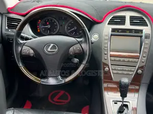 Lexus ES 350 2011 Silver