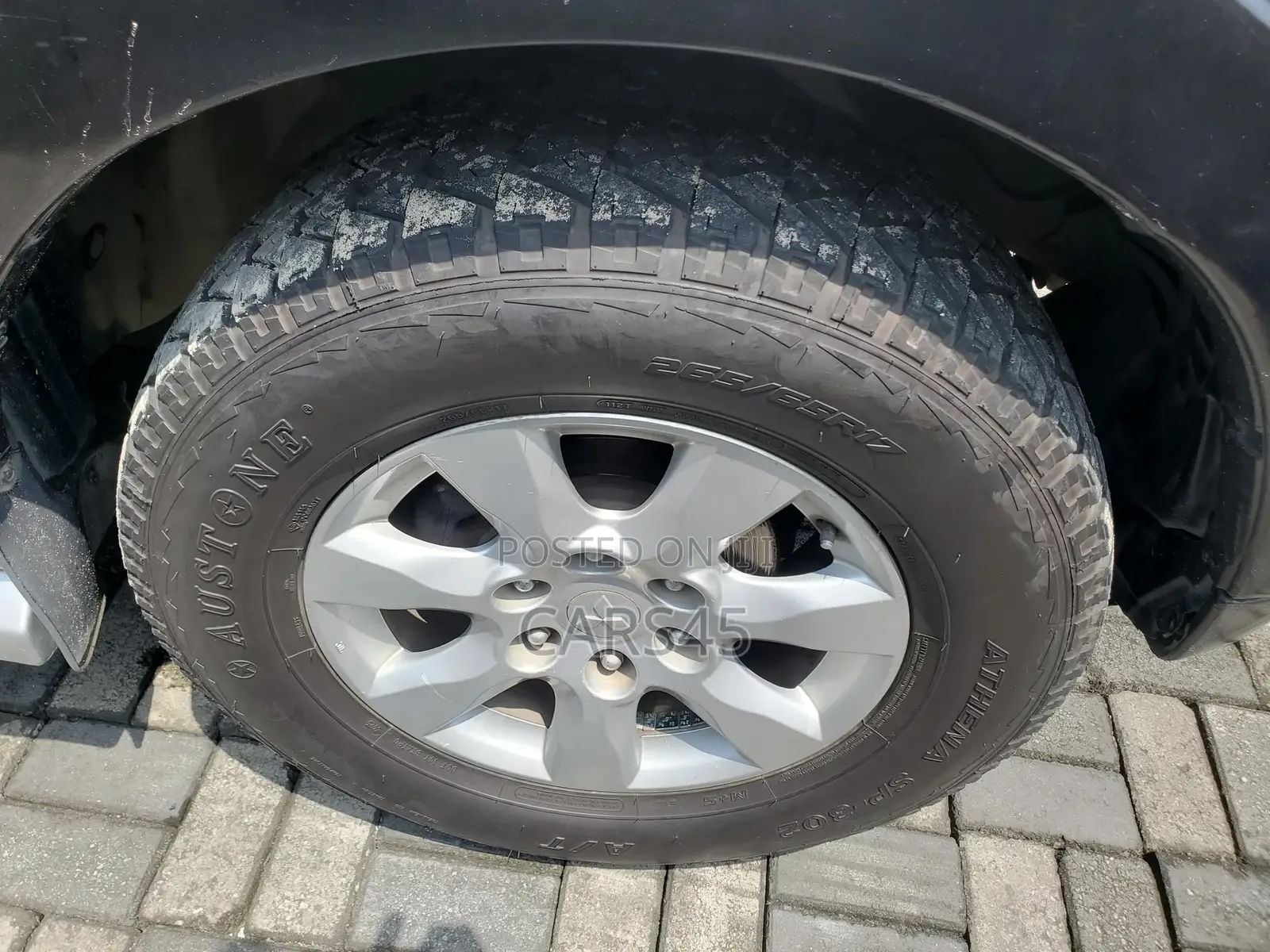 Mitsubishi Pajero 2012 Black