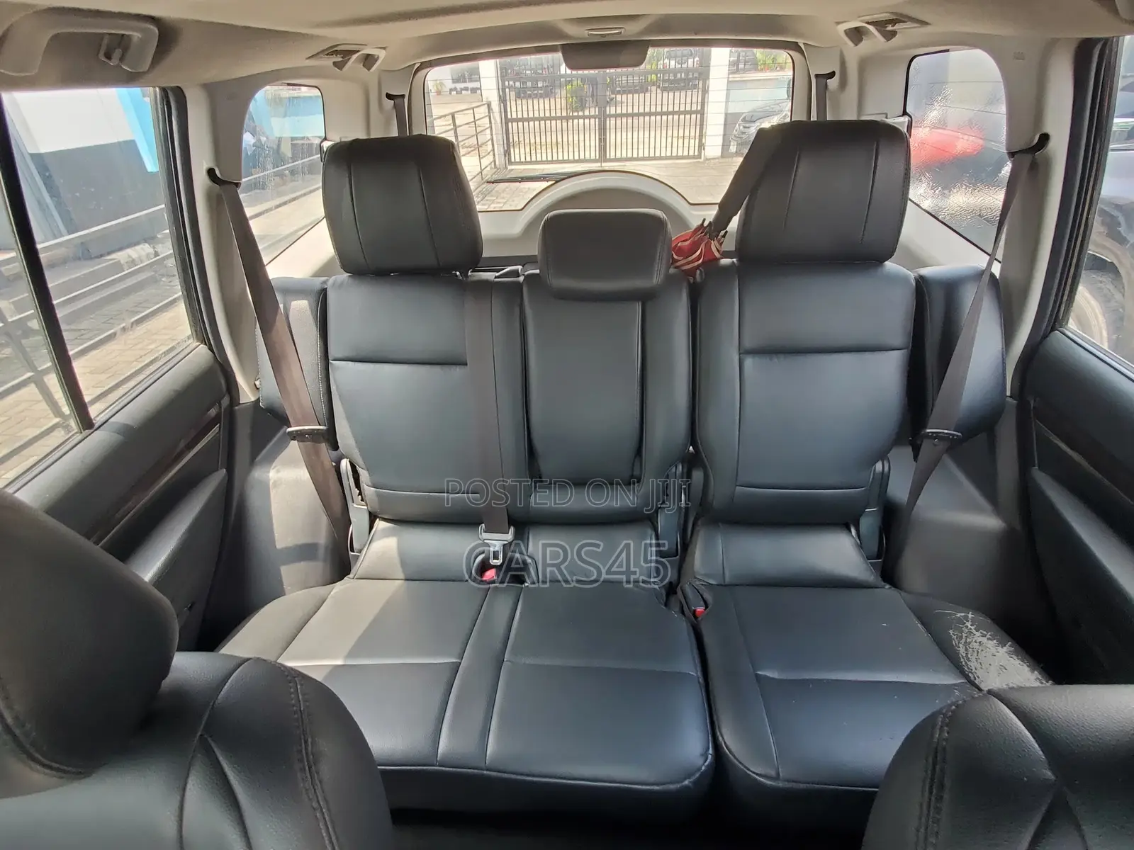 Mitsubishi Pajero 2012 Black