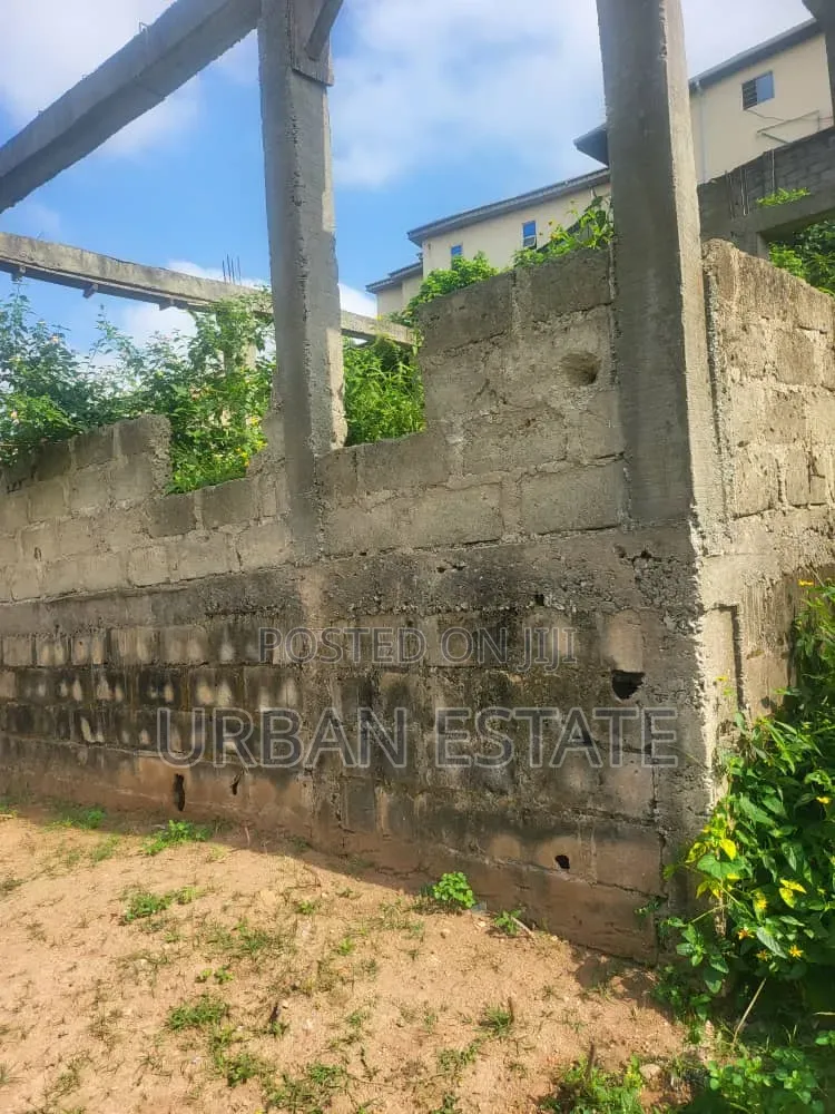 Plot With Structure in Magodo Phase 1 Isheri