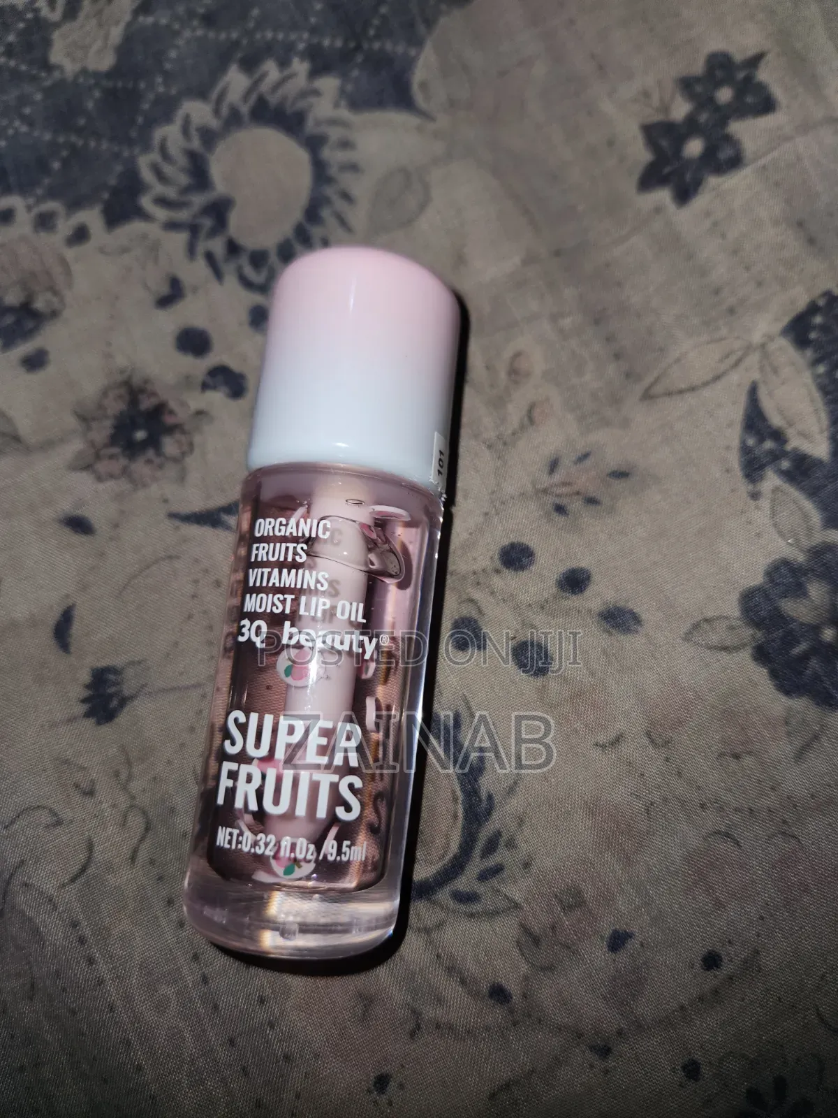 Lip Glosses and Oil