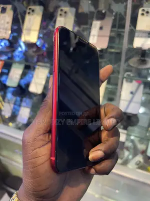 Apple iPhone XR 128 GB Red