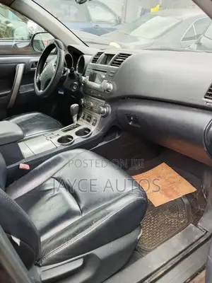 Toyota Highlander 2012 Black