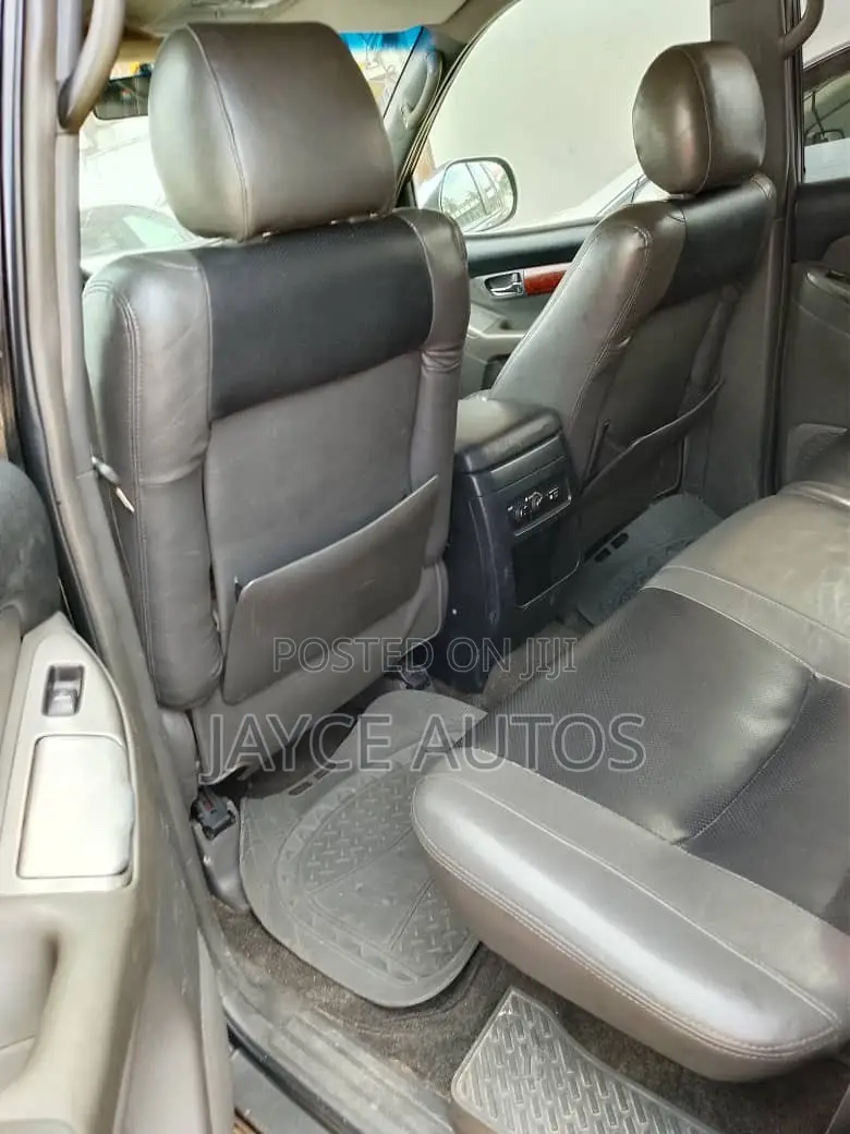 Toyota Land Cruiser Prado 2007 Black