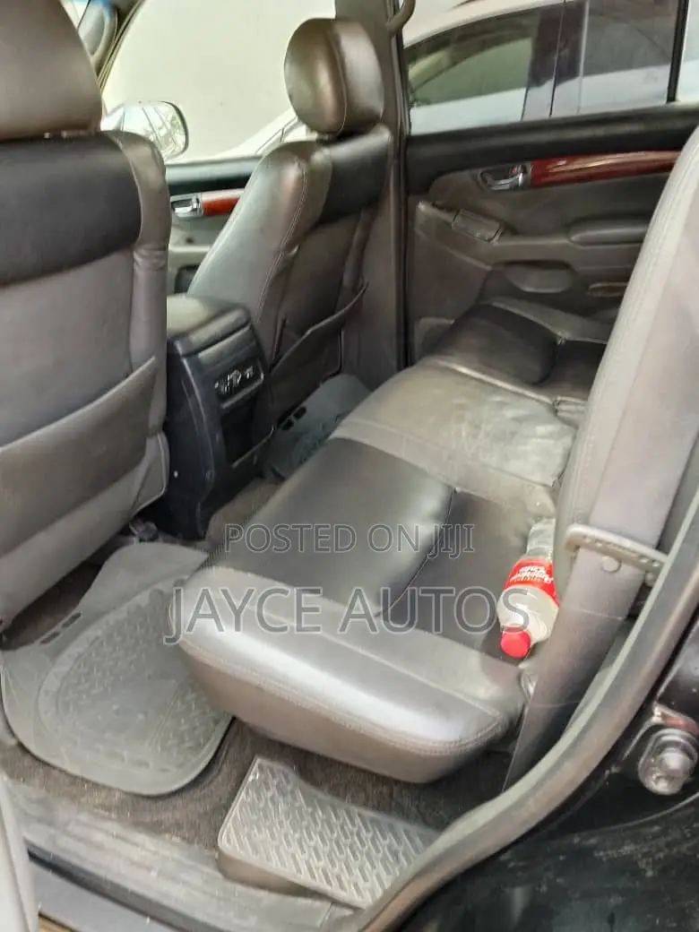 Toyota Land Cruiser Prado 2007 Black