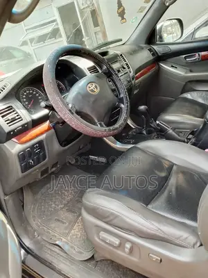 Toyota Land Cruiser Prado 2007 Black