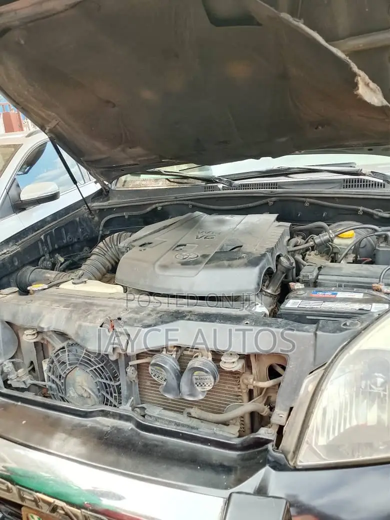 Toyota Land Cruiser Prado 2007 Black
