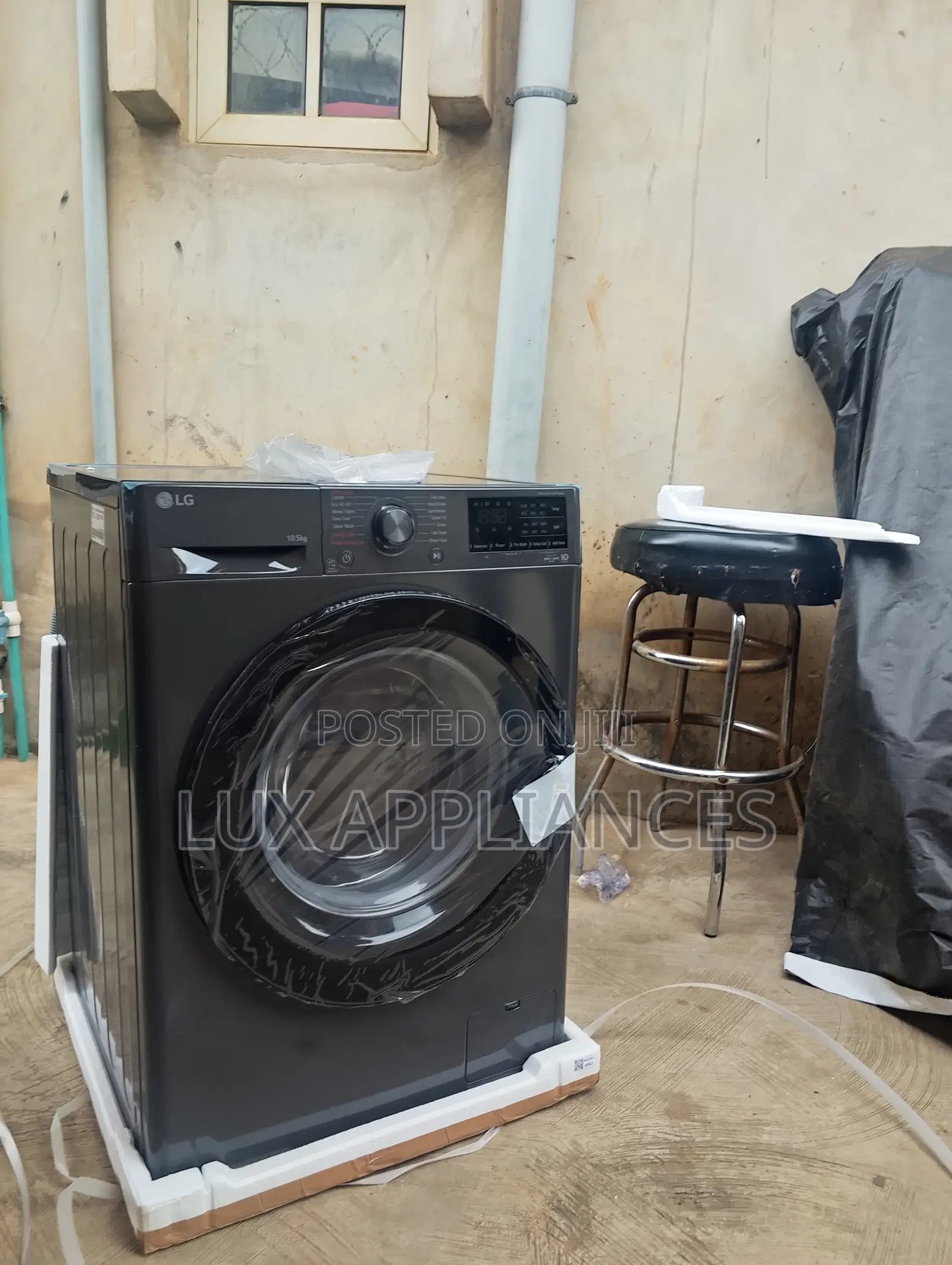 LG 10.5kg Front-Load Washing Machine With Multiple Wash Programs