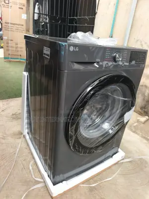 LG F4V3RYP6JE 10.5KG Clothes Washing Machine for Family Homes