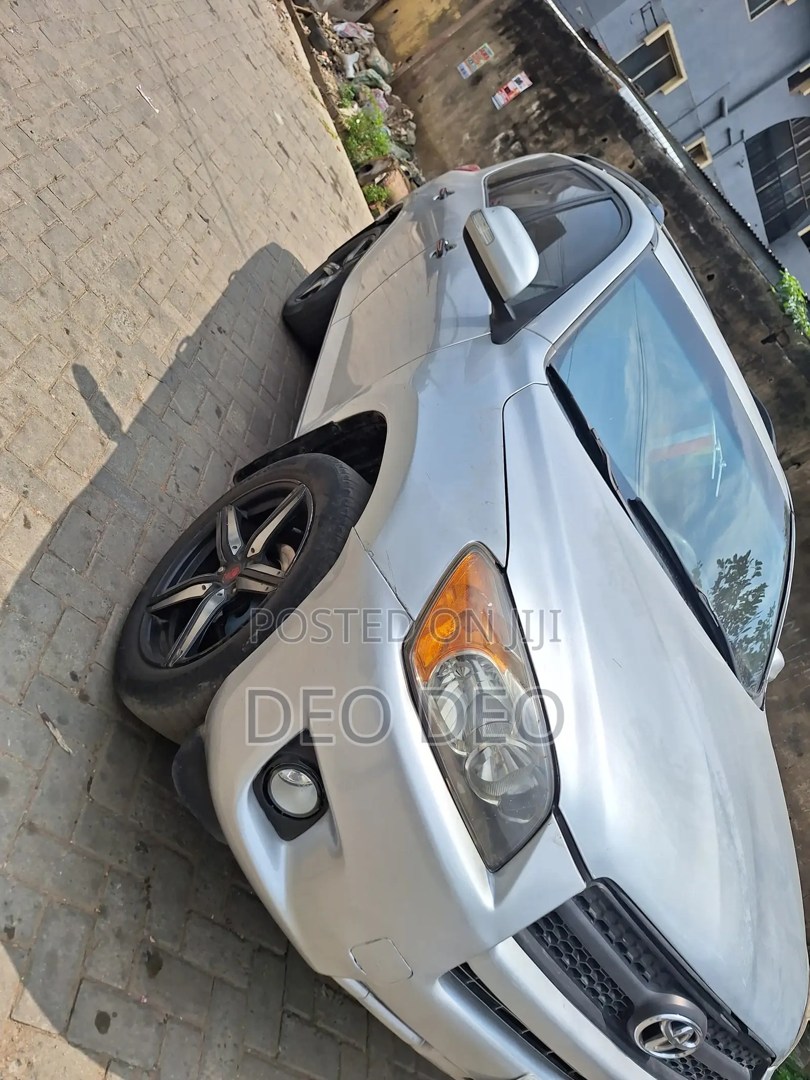 Toyota RAV4 2010 Silver