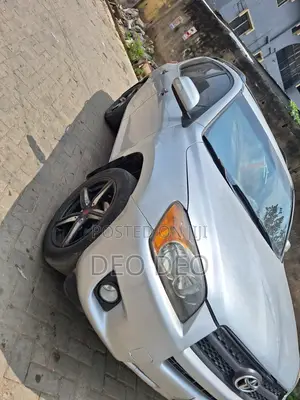 Toyota RAV4 2010 Silver