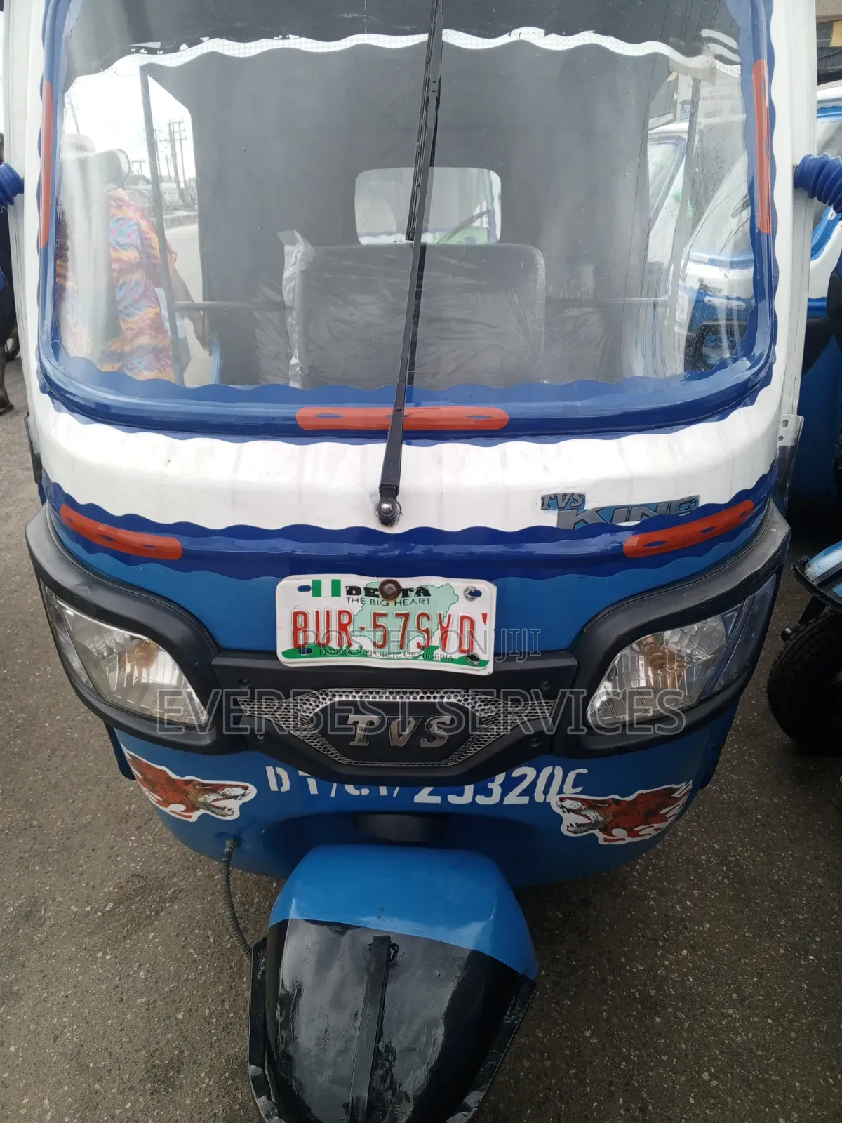 TVS King Deluxe Plus iTouch Start 2024 Blue