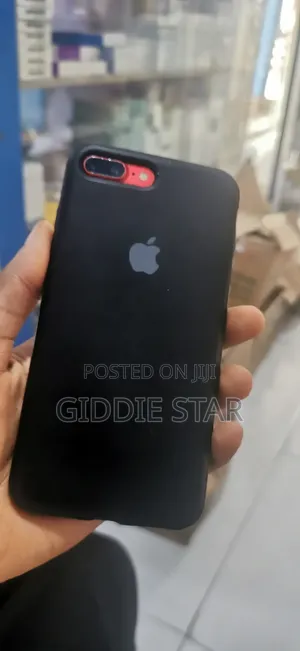 Apple iPhone 7 Plus 128 GB Red