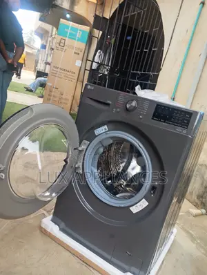 LG 10.5kg Contemporary Front-Load Washing Machine