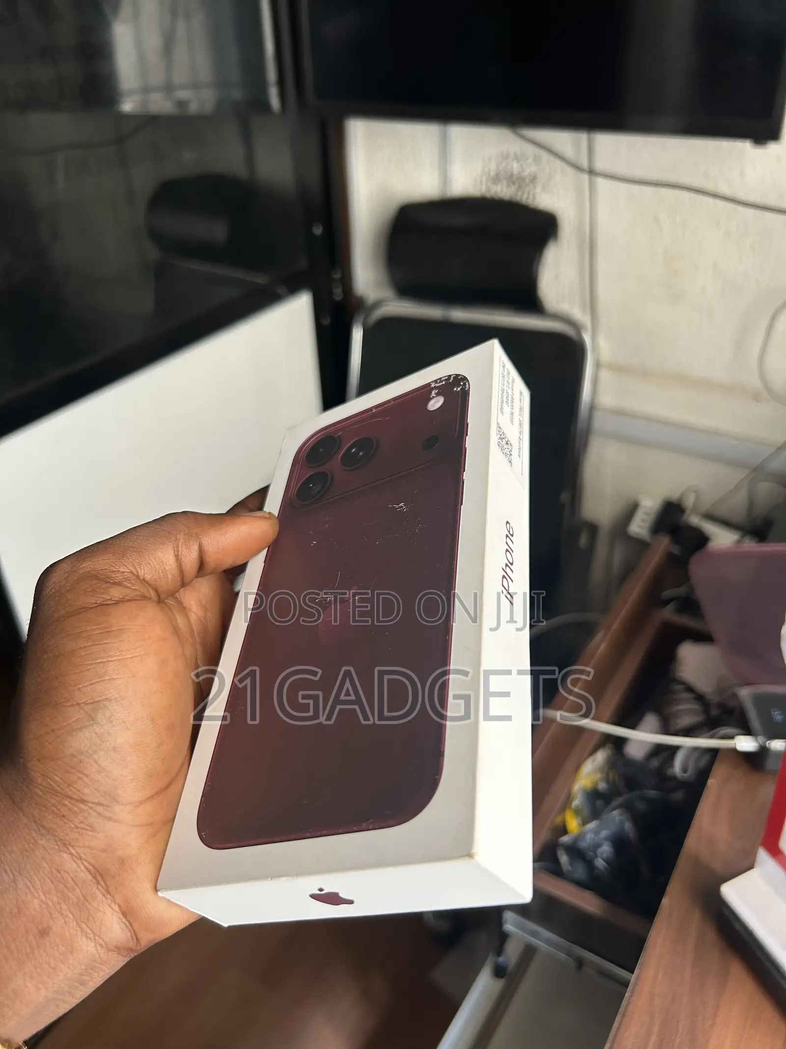 New Apple iPhone 18 Pro Max 512 GB Red