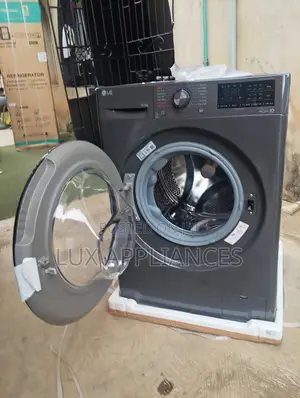 LG 10.5kg Front-Load Washing Machine for Shirts, Towels and Bedding