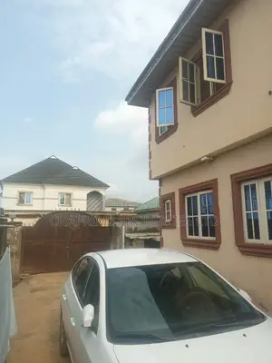 3bdrm Block of Flats in Egan for sale
