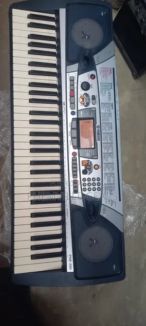 Quality Uk Used Yamaha PSR 280