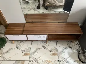 Neatly TV Stand