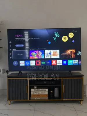 58 Inches Full Smart Hisense TV