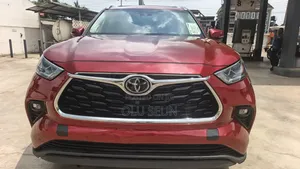 Toyota Highlander Limited 2022 Red