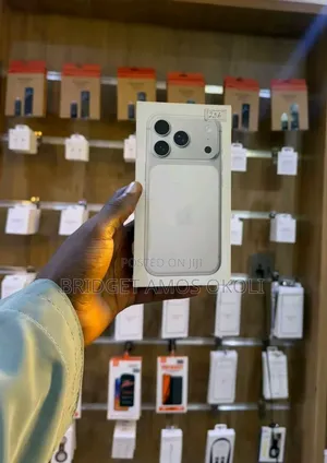 New Apple iPhone 17 Pro 256 GB Silver