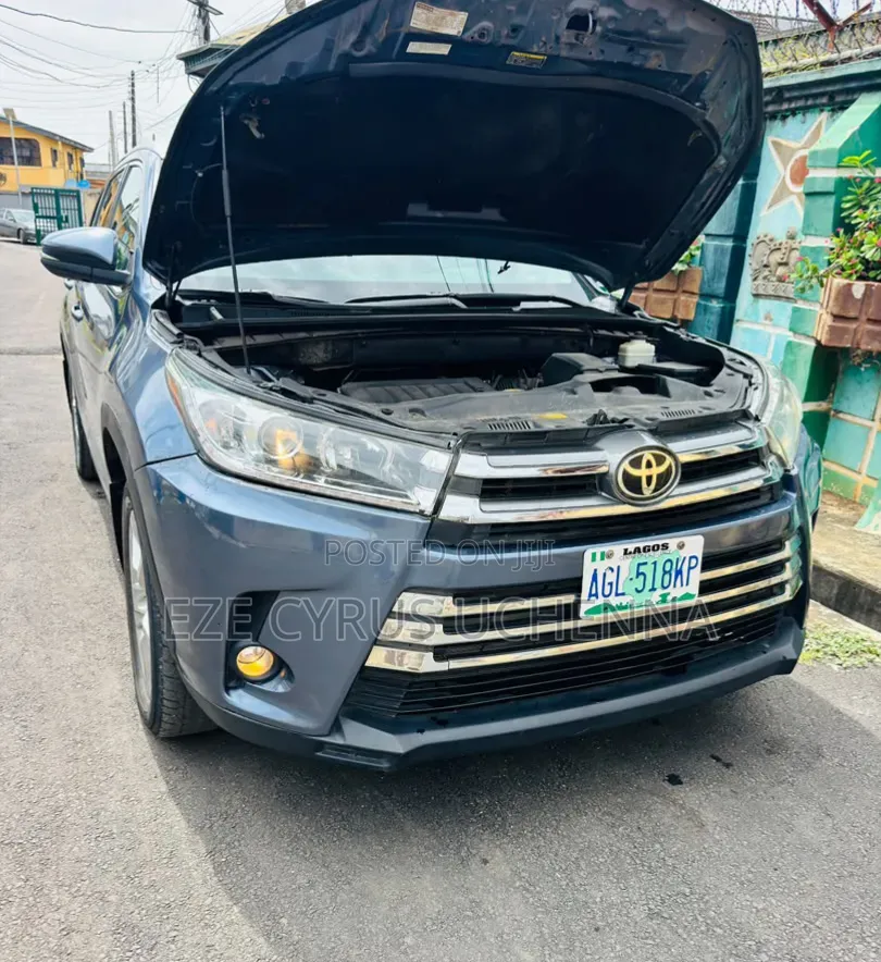 Toyota Highlander 2015 Blue