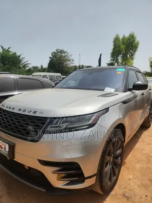 Land Rover Range Rover Velar 2020 Gold