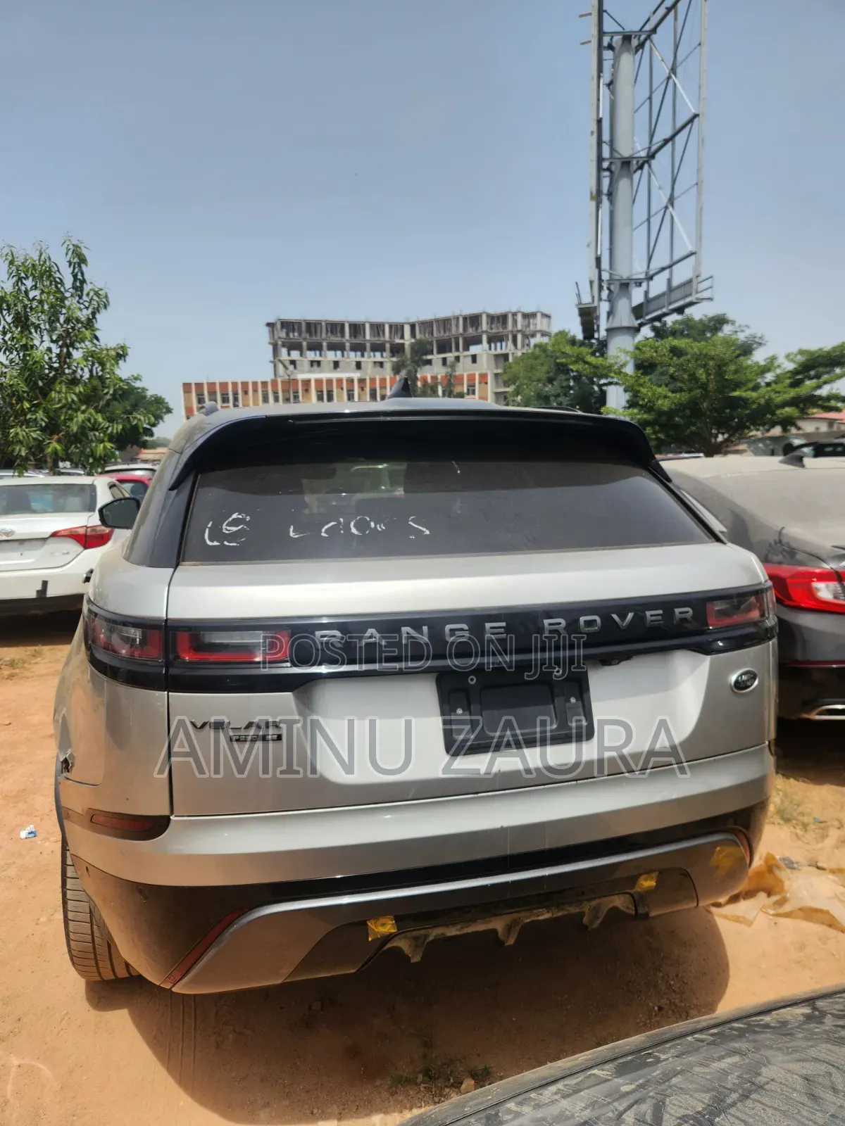 Land Rover Range Rover Velar 2020 Gold