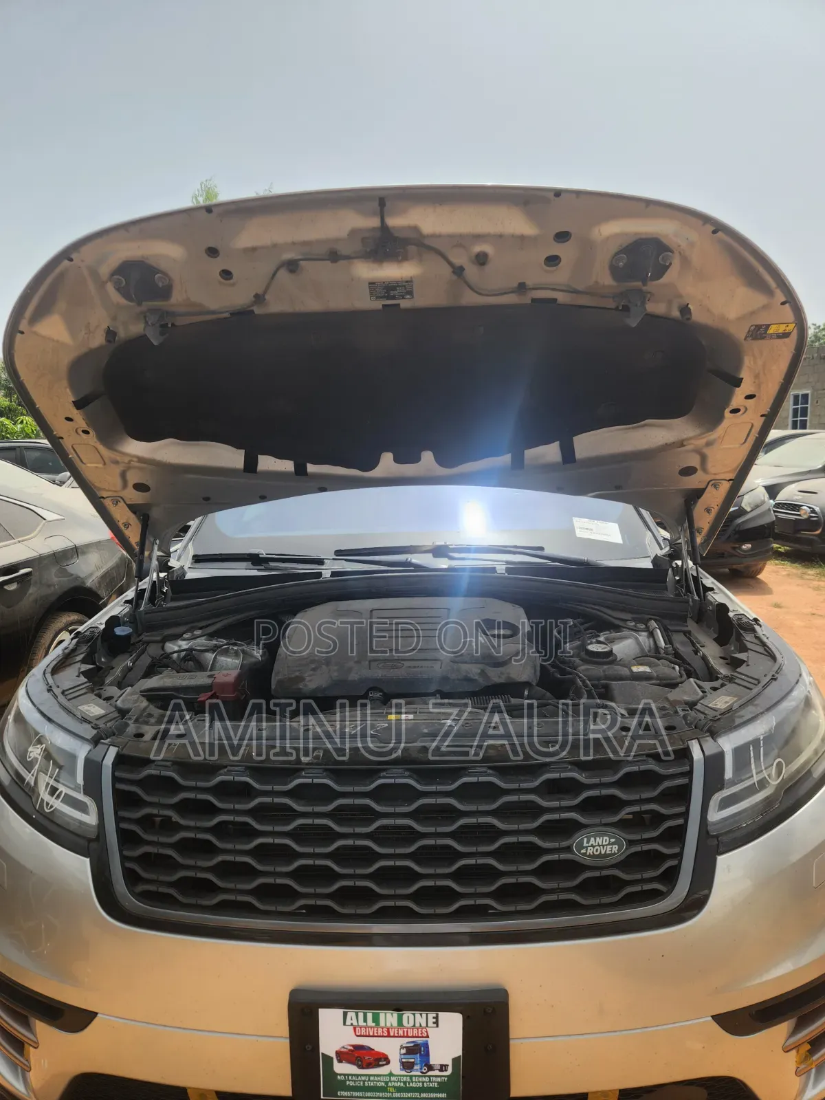Land Rover Range Rover Velar 2020 Gold
