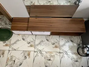 Neatly TV Stand