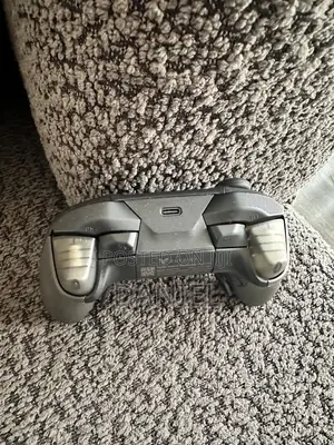 Flydigi Vader 5 Pro V2 + Dock Pro 2 + Travel Case - Open Box