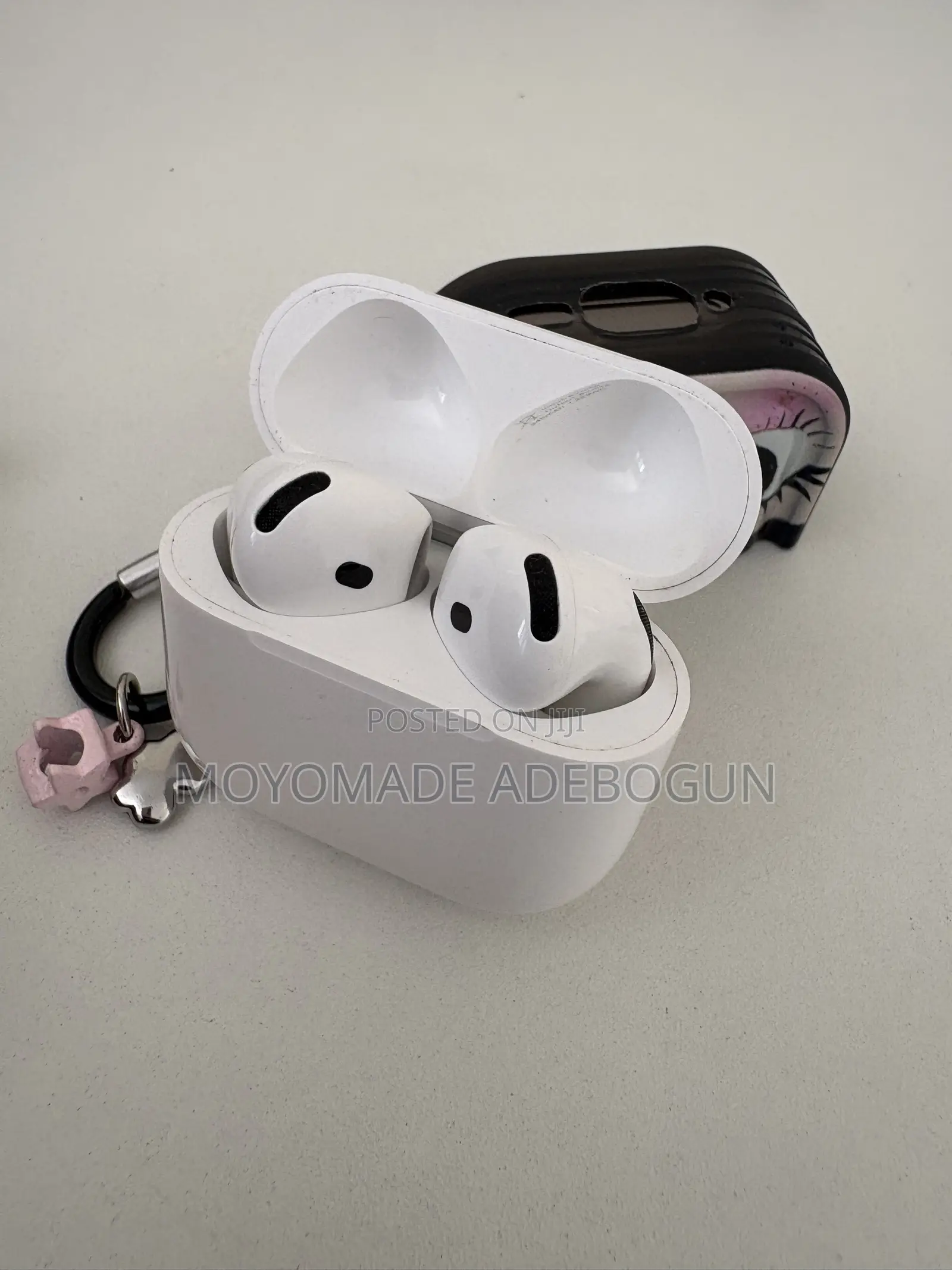 Apple Airpods 4 With ANC