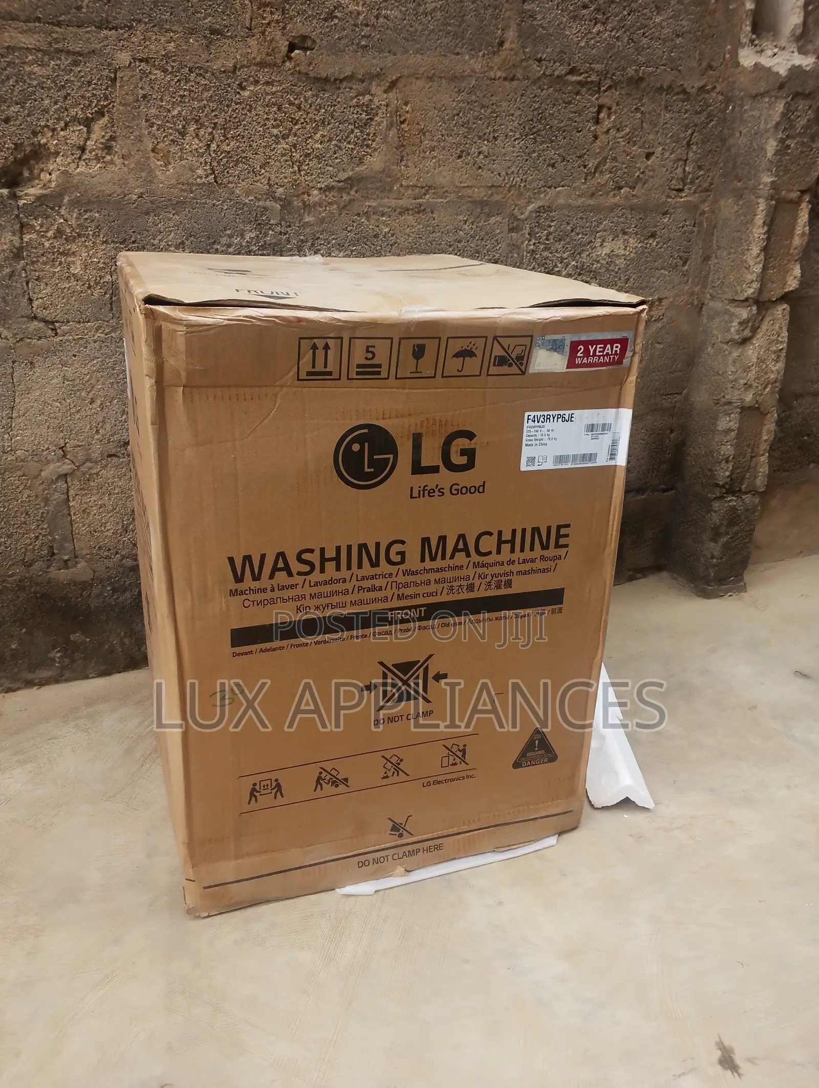 LG 10.5kg Front-Load Washing Machine – Spacious Drum Capacity