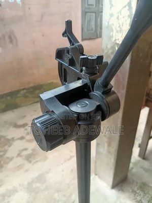 Tripod Stand