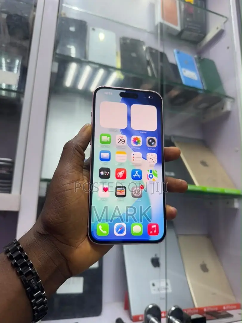 Apple iPhone 15 Plus 128 GB Pink