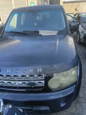 Land Rover Discovery 2024 Black