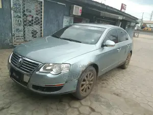 Volkswagen Passat 2006 Blue