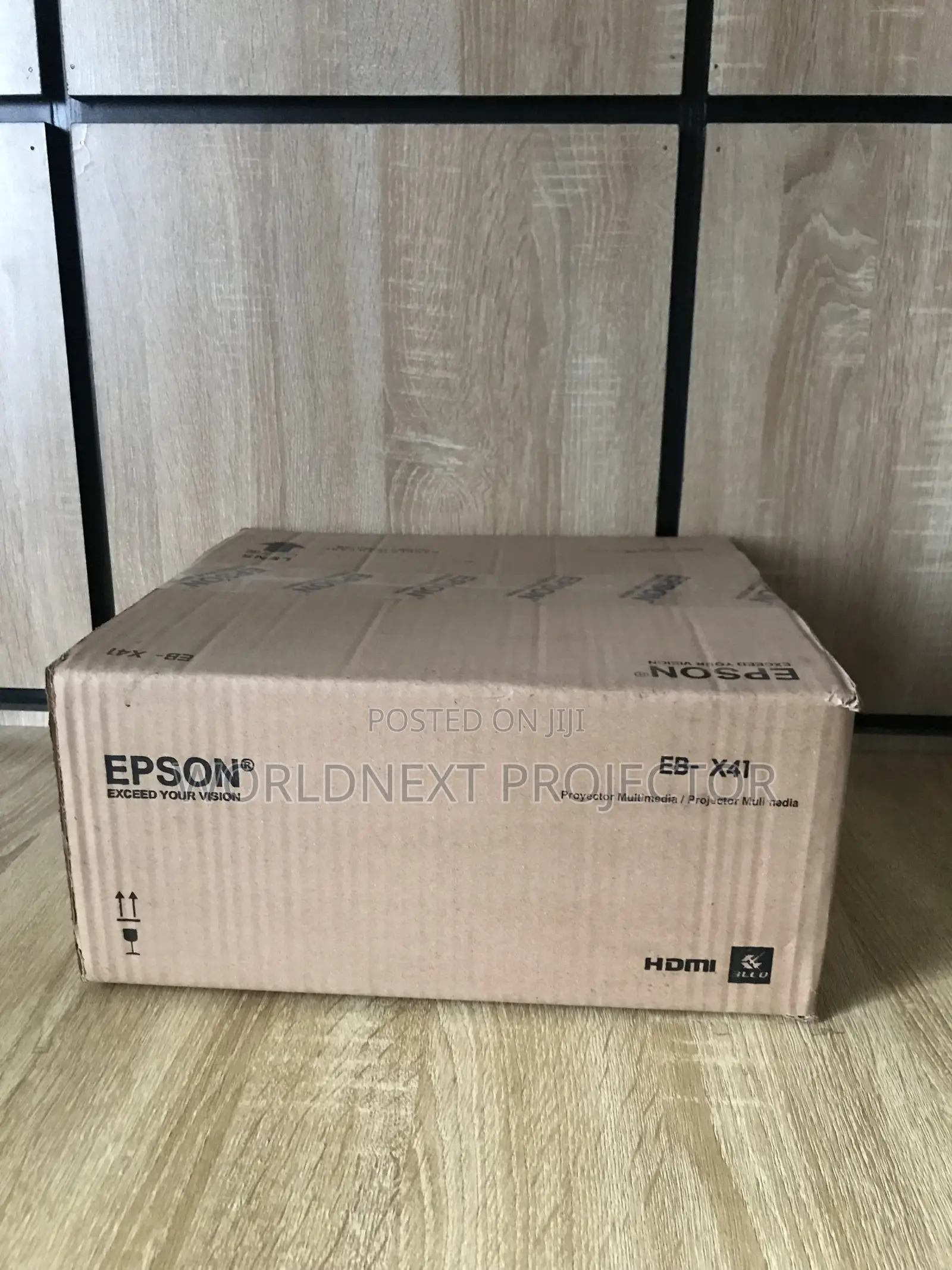 Epson Projector Eb-X41 Portable Daylight Projector Very Bright