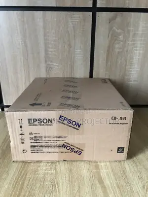 Epson Projector Eb-X41 Portable Daylight Projector Very Bright