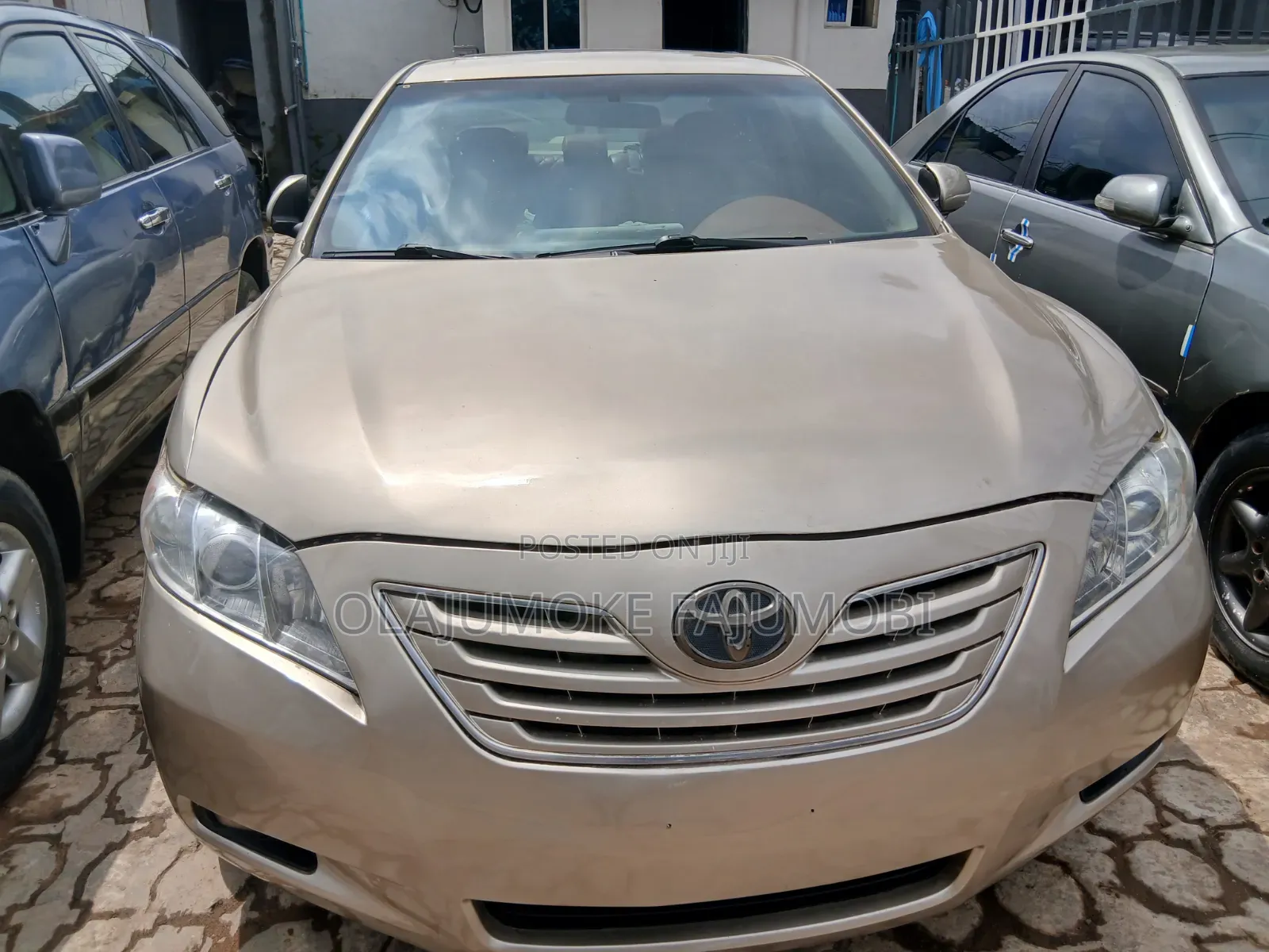 Toyota Camry 2008 Gold