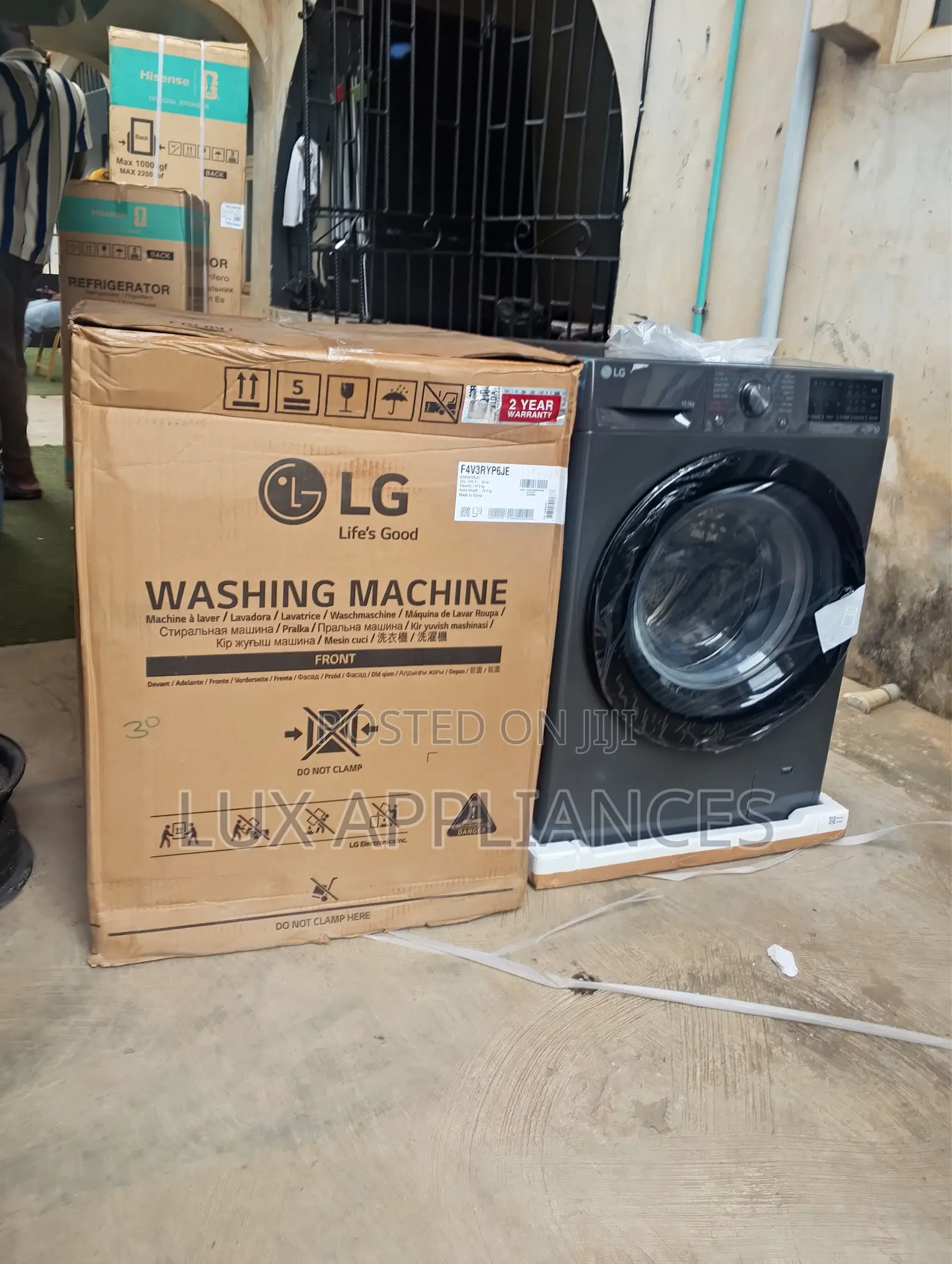 LG 10.5kg Front-Load Washing Machine for Regular Home Use