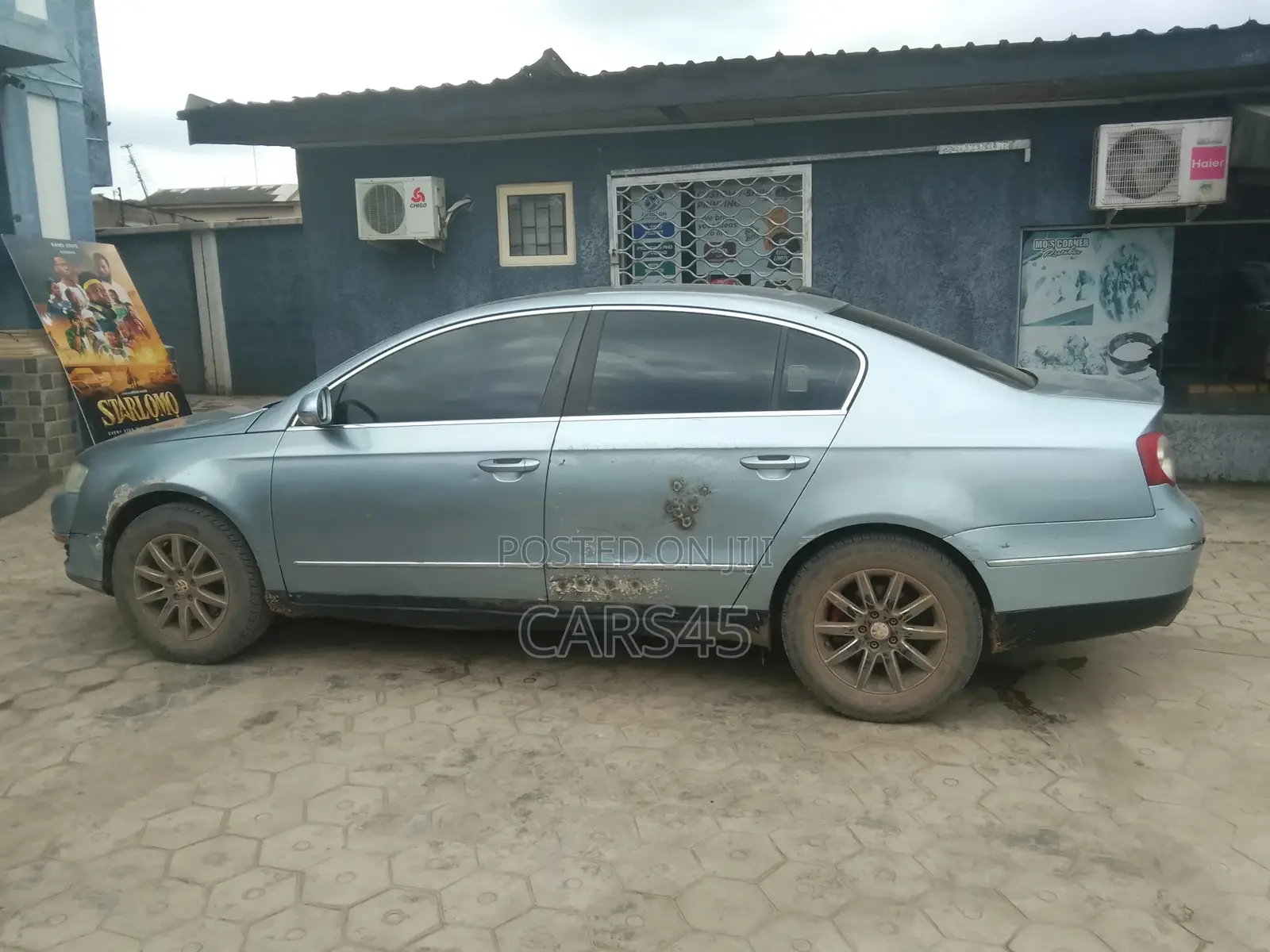 Volkswagen Passat 2006 Blue