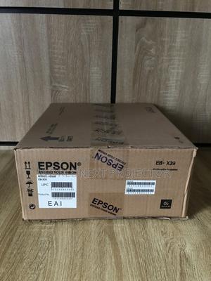 Epson Eb-X39 Digital Daylight Projector Portable