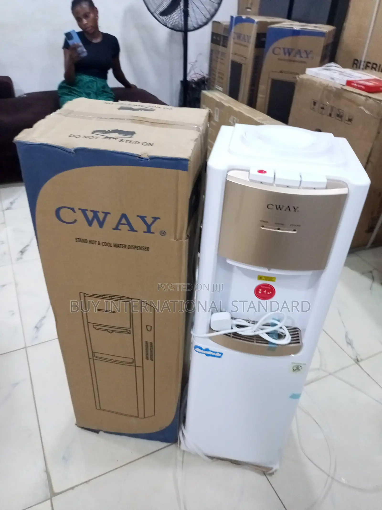 CWAY Water Dispensing Unit for Modern Office Settings