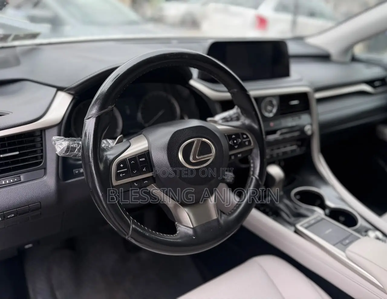 Lexus RX 2022 White