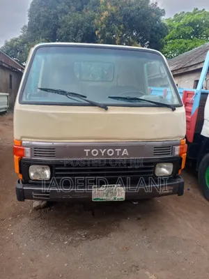 Toyota Dyna 100 With 3Y Engine 1999