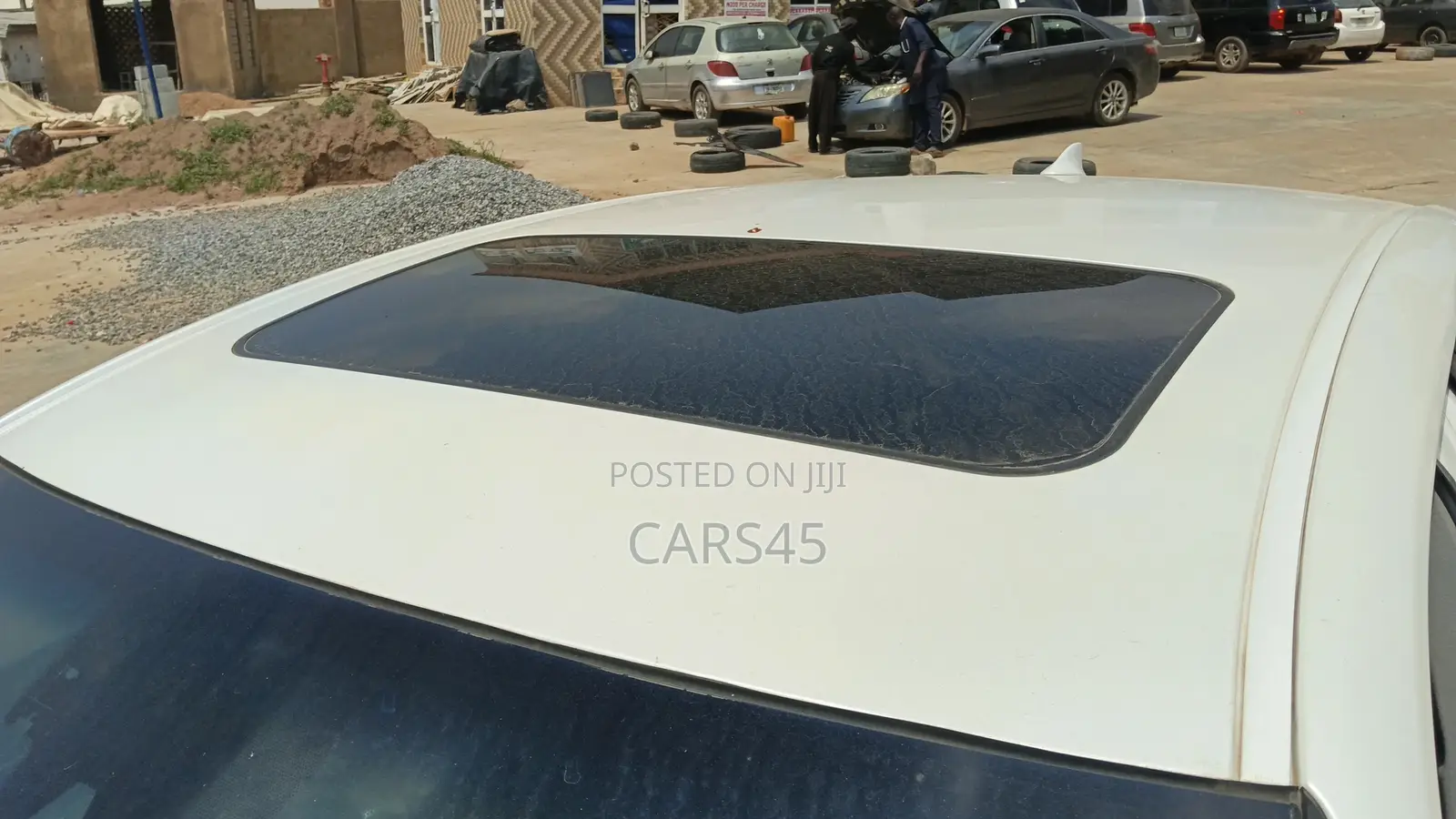 Lexus ES 350 FWD 2017 White