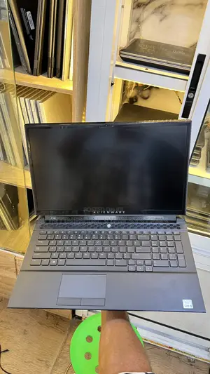 Laptop Alienware Area-51m 16GB Intel Core i9 SSD 512GB