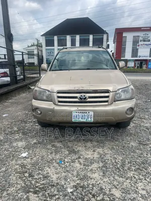 Toyota Highlander Limited V6 2005 Gold